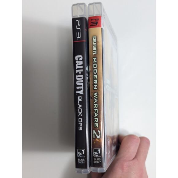 PS3 Call of Duty Black Ops and Modern Warfare 2 - Set of 2 - Picture 5 of 6